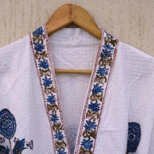 Ivory-Blue Floral Buta Cotton Waffle Bathrobe