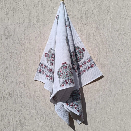 Motif Cotton Waffle Bath Towel